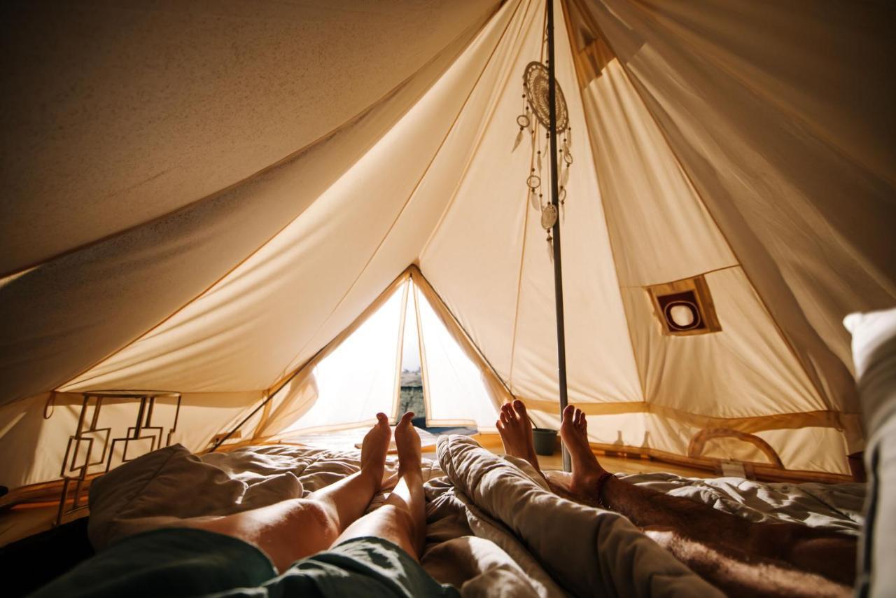 Lago Valle Wine Glamping บาเย เด กัวลาลูเป ภายนอก รูปภาพ
